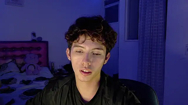 Dani Dancer online show from April 19, 2026, 1:39 am