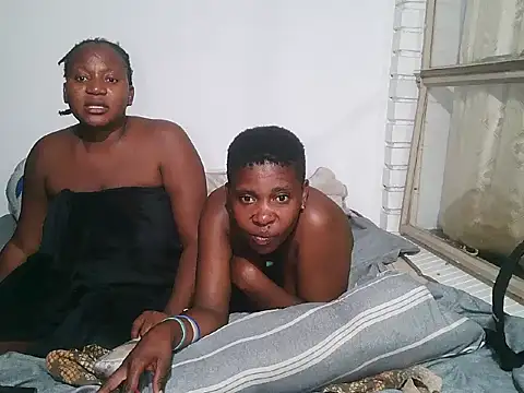 SexyMbali 01 online show from April 18, 2026, 7:29 pm