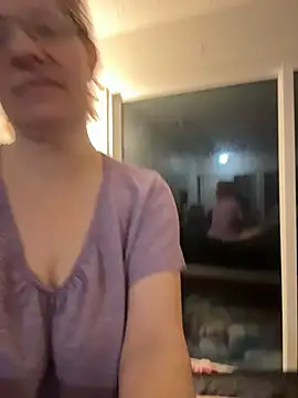 Lenaravenswood online show from February 1, 2026, 8:01 am