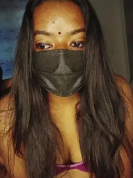 lovely sia online show from December 20, 2025, 10:07 am