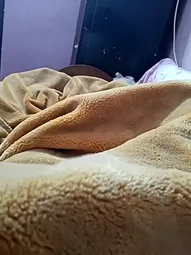 AR7v online show from December 15, 2025, 9:26 am