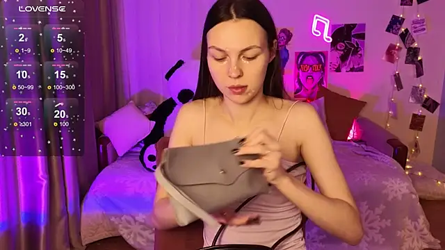 MaxinCarroll online show from January 7, 2026, 5:23 am