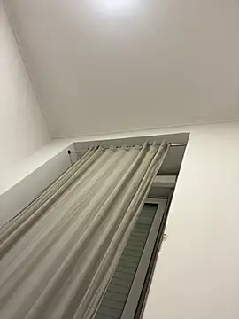 soobriinhoo online show from February 20, 2026, 6:21 pm