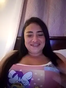 Snapshot of sara_nina chatting on January 15, 2026, 2:15 am sara nina online show from January 15, 2026, 2:15 am