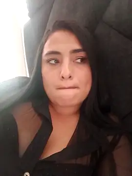 Snapshot of sara_nina chatting on December 14, 2025, 8:58 pm sara nina online show from December 14, 2025, 8:58 pm