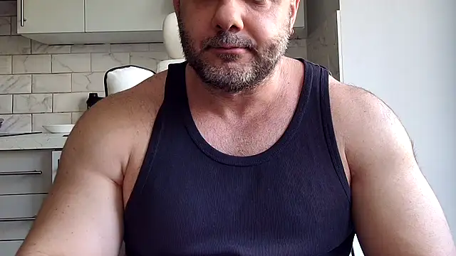 Snapshot of WildJohn_XX chatting on March 18, 2026, 2:19 pm WildJohn XX online show from March 18, 2026, 2:19 pm