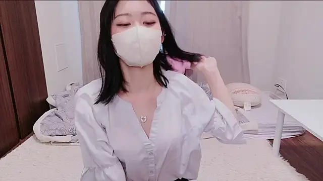 Ms-KARINA online show from February 15, 2026, 6:36 am