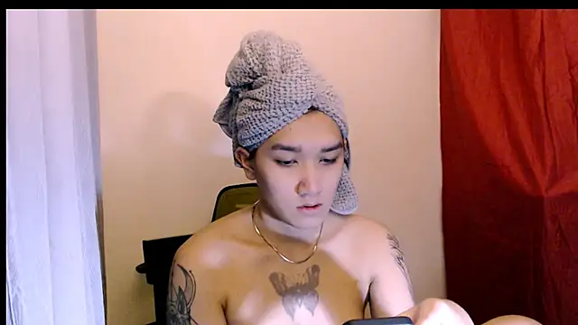 lil cummer69 online show from June 2, 2026, 2:06 pm
