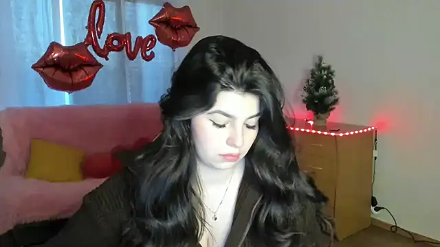 KisaModel online show from February 16, 2026, 1:37 am