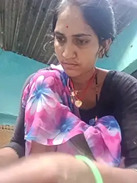 Snapshot of Chayna_singh chatting on June 26, 2026, 12:49 am Chayna singh online show from June 26, 2026, 12:49 am