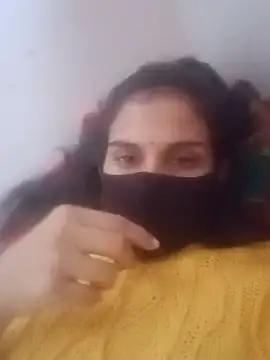 harshita01 online show from February 13, 2026, 7:08 am