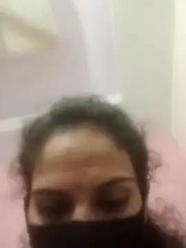 harshita01 online show from February 18, 2026, 2:02 pm