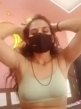 harshita01 online show from February 6, 2026, 8:54 am