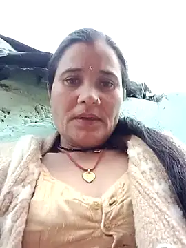 Snapshot of Kinjal_pande chatting on January 7, 2026, 11:37 am Kinjal pande online show from January 7, 2026, 11:37 am