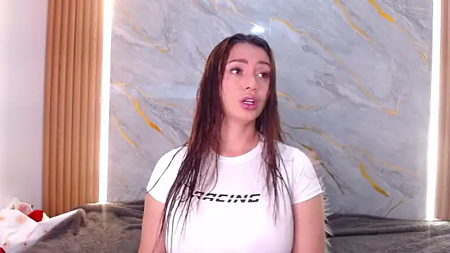 rebecagoldene online show from May 22, 2026, 1:31 pm