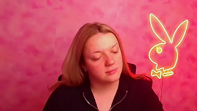 Samantha Gloww online show from December 15, 2025, 7:14 am