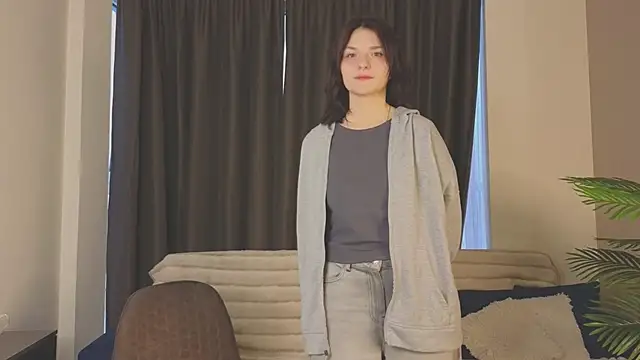 NyraVesperis online show from March 27, 2026, 3:24 pm