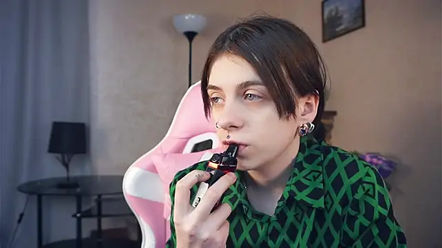 Snapshot of IleanaPishko chatting on January 8, 2026, 7:47 am IleanaPishko online show from January 8, 2026, 7:47 am