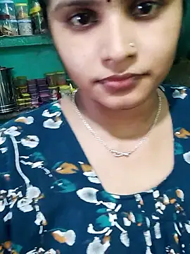 Snapshot of Cuple_masti72 chatting on June 17, 2026, 6:57 am Cuple masti72 online show from June 17, 2026, 6:57 am