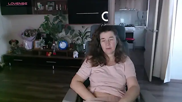 Snapshot of SofiaBoone chatting on January 7, 2026, 8:08 am SofiaBoone online show from January 7, 2026, 8:08 am