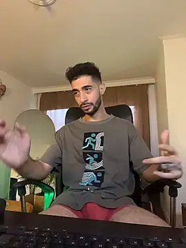  YOURHERO online show from February 14, 2026, 10:54 pm