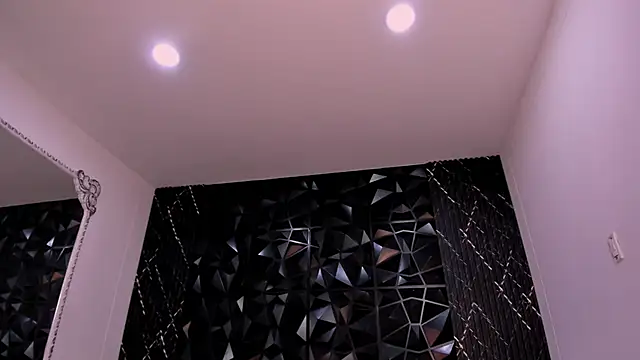 AriadnaLoren online show from March 2, 2026, 4:24 am