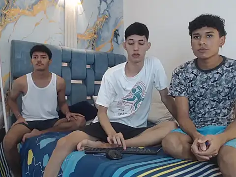 SWEET RABBIT1 online show from December 22, 2025, 7:14 pm