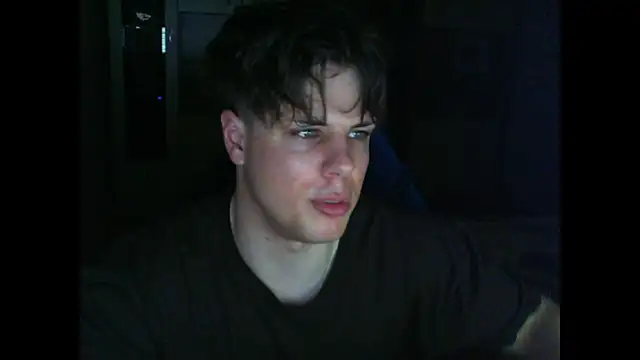 GymGuy0505 online show from April 14, 2026, 8:58 pm