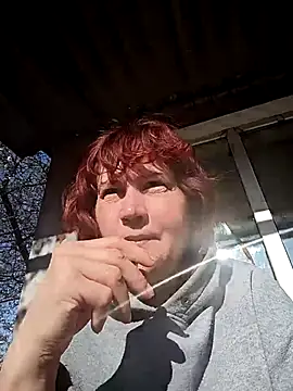 milfstress online show from April 19, 2026, 5:19 am