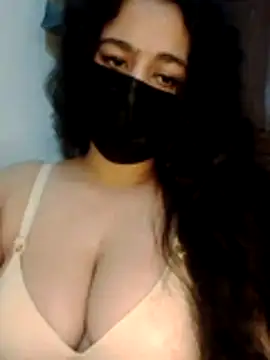 nosrat014 online show from March 14, 2026, 5:52 pm