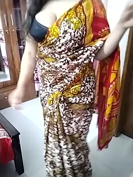 nosrat014 online show from January 16, 2026, 5:50 pm