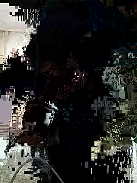 Snapshot of NovaMia chatting on May 24, 2026, 8:14 am NovaMia online show from May 24, 2026, 8:14 am