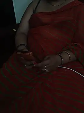 Snapshot of butterflyslay chatting on June 17, 2026, 8:58 am butterflyslay online show from June 17, 2026, 8:58 am