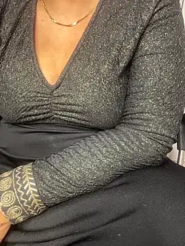 butterflyslay online show from February 20, 2026, 6:26 am