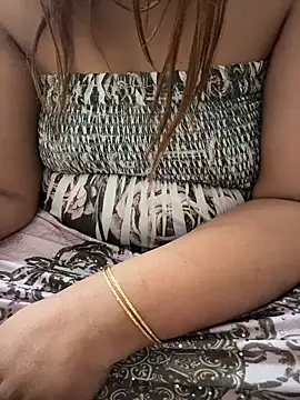 butterflyslay online show from April 5, 2026, 2:29 am