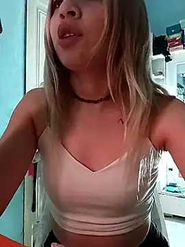 soylulita07 online show from February 5, 2026, 6:42 am