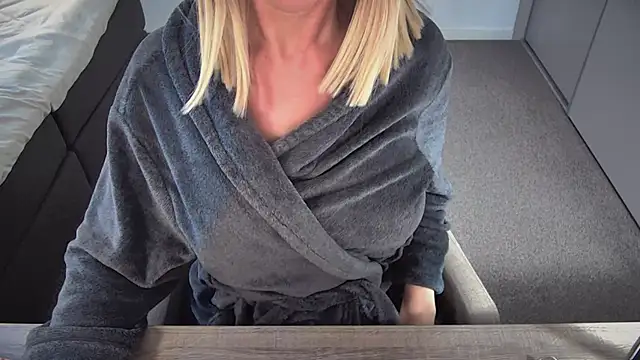 Dutchamber38 online show from January 13, 2025, 8:26 am