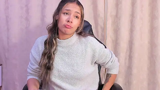 amber  moon  online show from January 13, 2026, 11:58 am