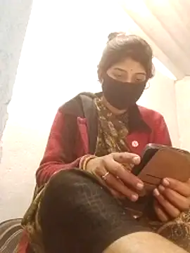 Aaisha 01 online show from December 22, 2025, 5:40 am