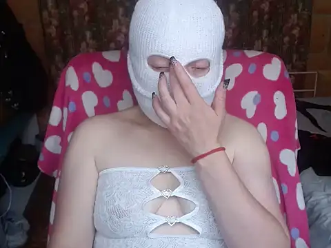 666maskgirl online show from March 17, 2026, 5:27 pm