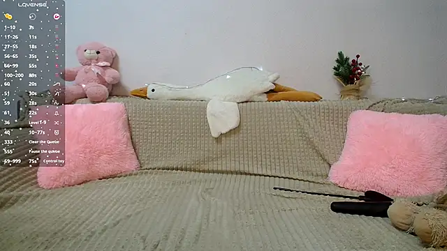 Vero VibeCharm online show from December 14, 2025, 8:31 am