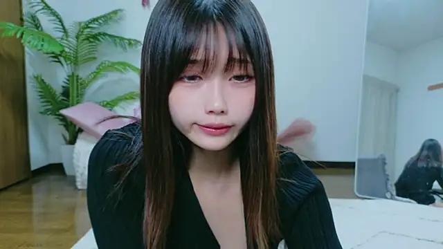 ayu-jpnk online show from March 16, 2026, 3:26 pm