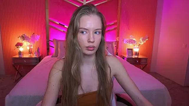 MollyyMayy online show from January 14, 2026, 9:02 am