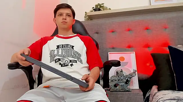 sebastamayo  online show from March 28, 2026, 5:08 am