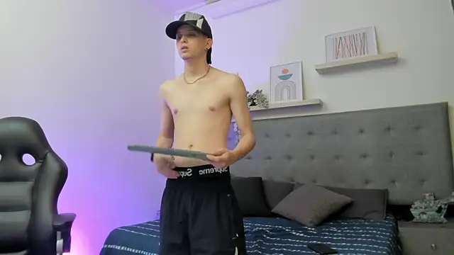 sebastamayo  online show from February 1, 2026, 3:10 pm