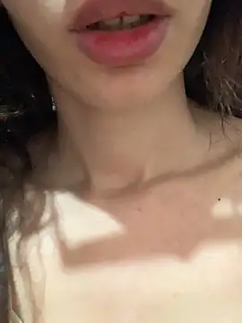 yasmina2020 online show from March 19, 2026, 11:16 pm