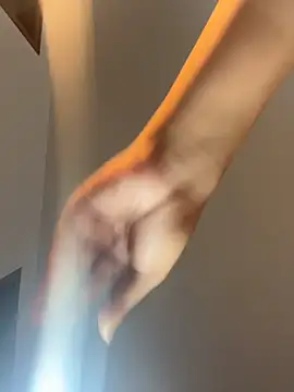 Lena-Williamss online show from February 19, 2026, 12:24 pm