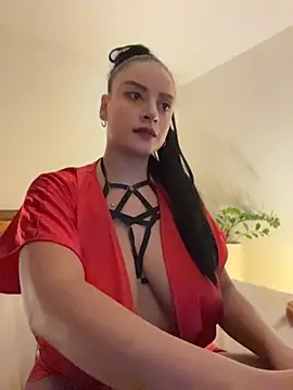 Lena-Williamss online show from May 26, 2026, 1:15 am