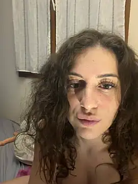 CoquineCharmeuse online show from March 25, 2026, 2:33 am