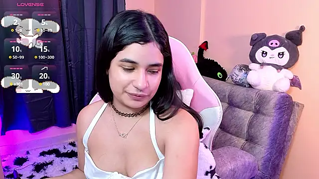 bonnieTaylor1 online show from March 17, 2026, 3:31 am